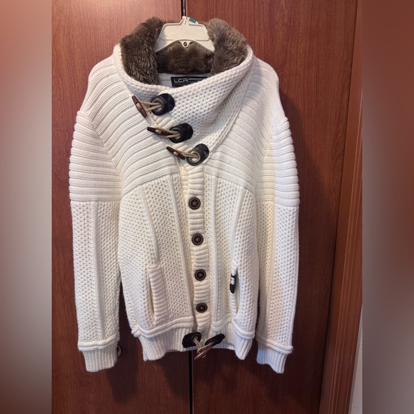 LCR Black Edition Cream Knit Cardigan with Faux Fur Collar - Picture 2 of 5